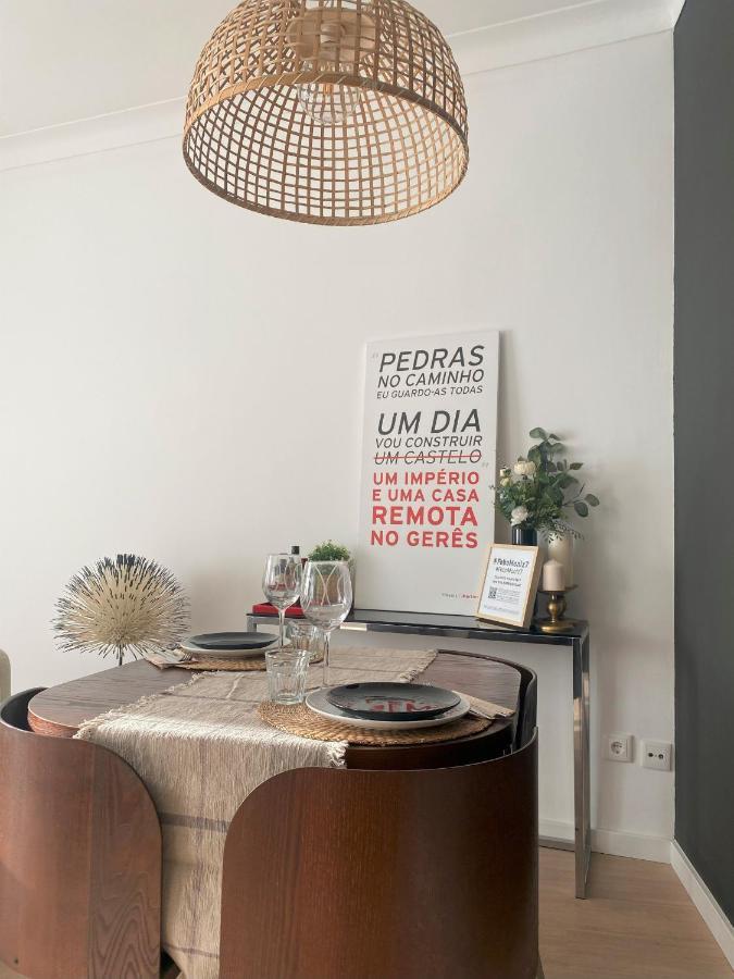 Lisbon, Renovated T2 Apartment Portas De Benfica Amadora Ngoại thất bức ảnh