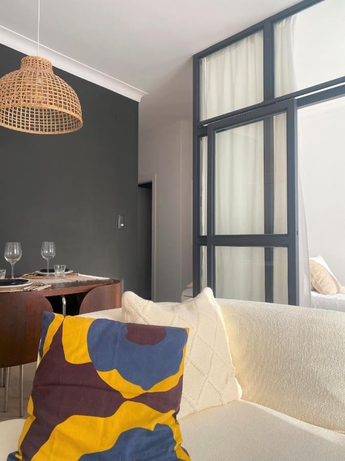 Lisbon, Renovated T2 Apartment Portas De Benfica Amadora Ngoại thất bức ảnh