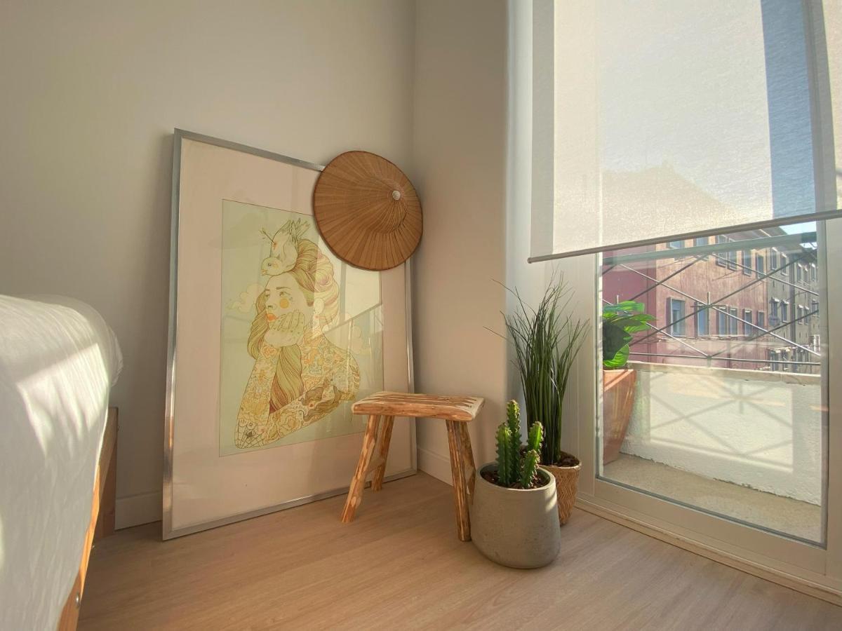 Lisbon, Renovated T2 Apartment Portas De Benfica Amadora Ngoại thất bức ảnh