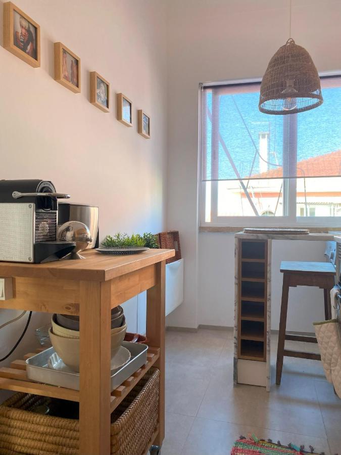 Lisbon, Renovated T2 Apartment Portas De Benfica Amadora Ngoại thất bức ảnh