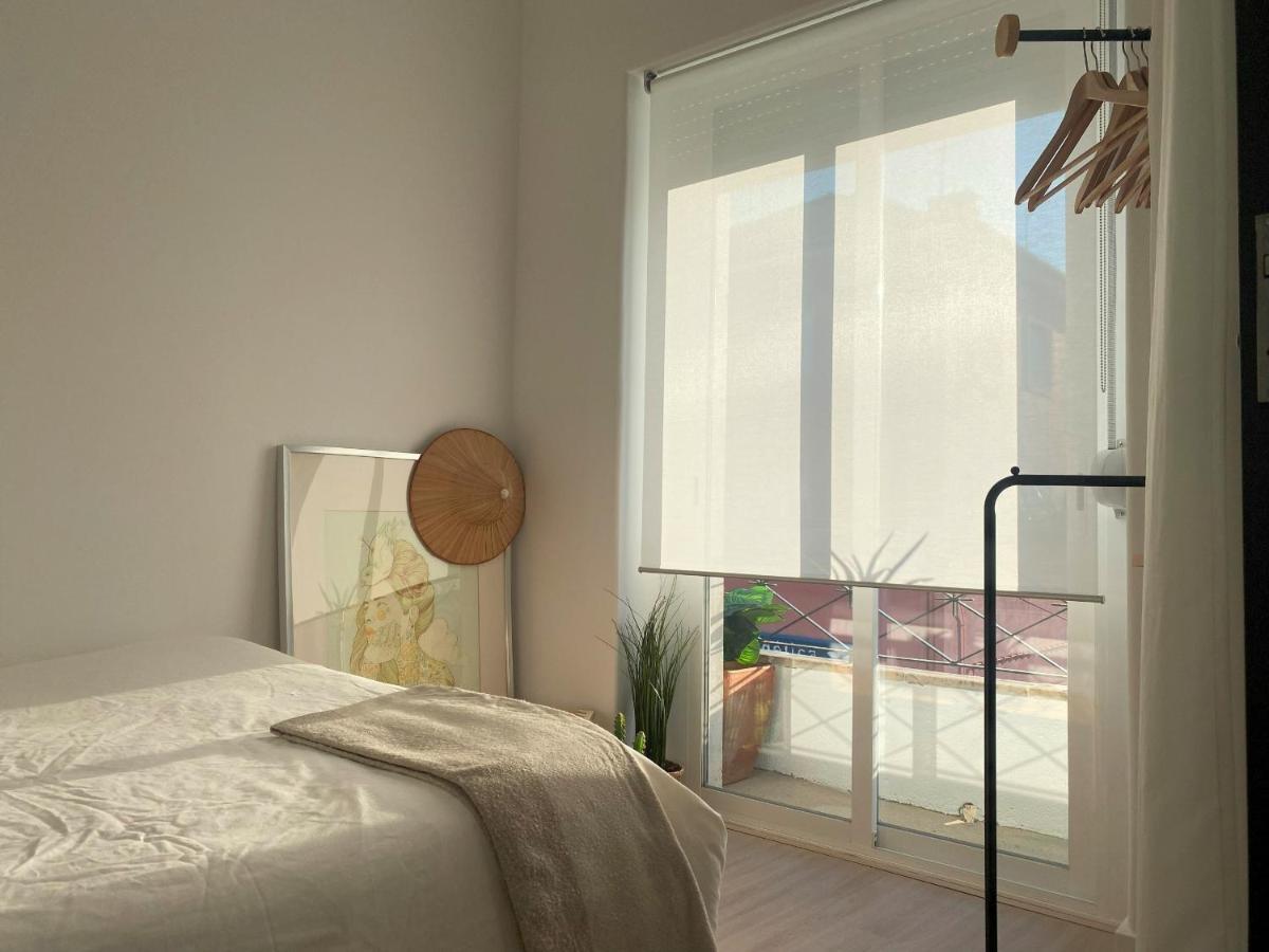 Lisbon, Renovated T2 Apartment Portas De Benfica Amadora Ngoại thất bức ảnh