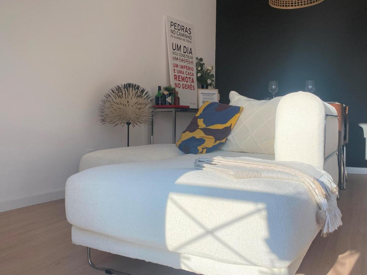 Lisbon, Renovated T2 Apartment Portas De Benfica Amadora Ngoại thất bức ảnh